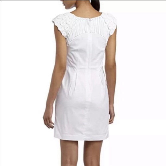 BCBGMaxAzria White Dress Size 0 - Picture 4 of 9